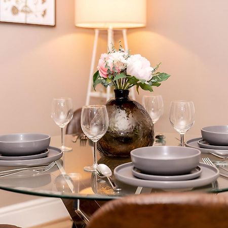Olympia-Museums-KensingtonLondon Apartment ภายนอก รูปภาพ